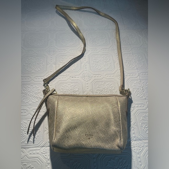 Gold Fossil Shoulder Bag with Strap - Picture 1 of 15